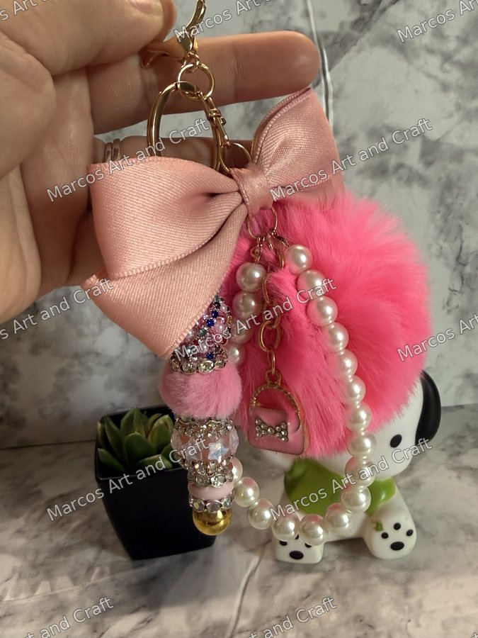 Pearl Wristlet Keychain
